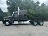 2022 Peterbilt 567