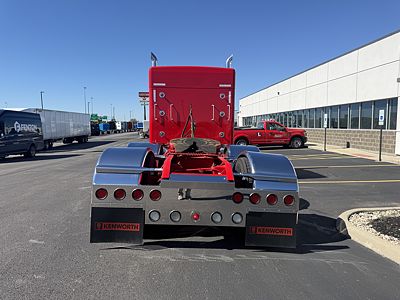 2021 Kenworth W900