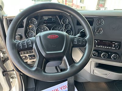 2021 Peterbilt 579