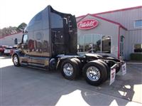 2023 Peterbilt 579