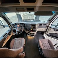 2023 Peterbilt 579