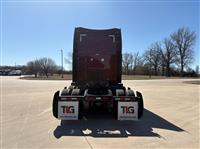 2023 Peterbilt 579