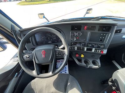 2023 Kenworth T680