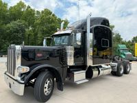 2022 Peterbilt 389