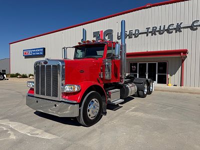 2023 Peterbilt 389