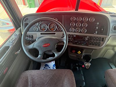 2021 Peterbilt 389