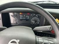 2020 Volvo VNL64T760