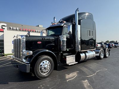 2022 Peterbilt 389