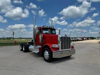 2020 Peterbilt 389