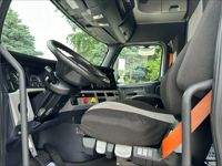 2021 Freightliner CASCADIA 126