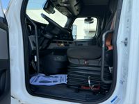 2022 Freightliner CASCADIA 116