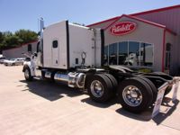 2021 Peterbilt 567