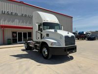 2018 Mack CXU612