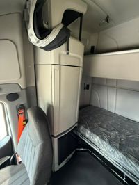 2022 Peterbilt 579
