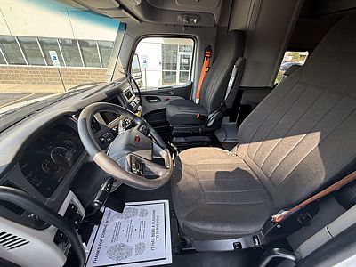 2022 Peterbilt 579
