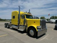 2023 Peterbilt 389