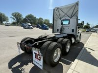 2021 Peterbilt 579