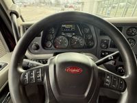 2021 Peterbilt 579