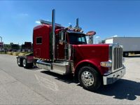 2022 Peterbilt 389