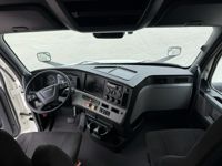 2021 Freightliner CASCADIA 116