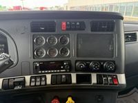2022 Kenworth T680