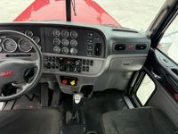 2018 Peterbilt 389