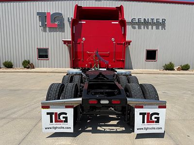 2021 Peterbilt 389