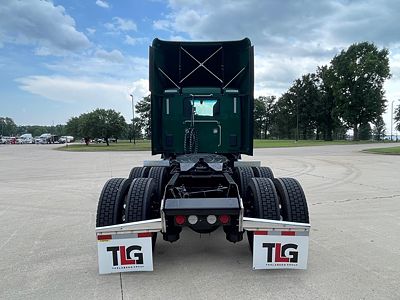2023 Kenworth T680