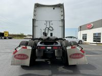 2023 Peterbilt 579