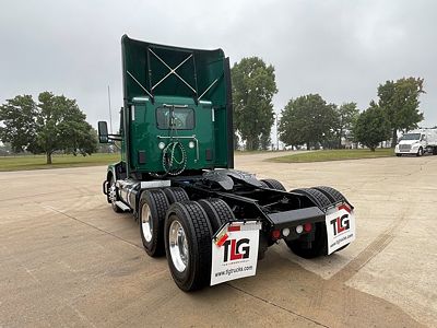2023 Kenworth T680