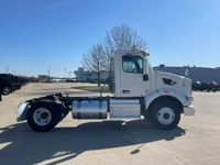2016 Peterbilt 567