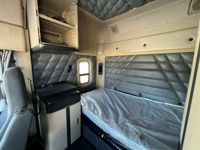 2022 Freightliner Coronado 122 SD