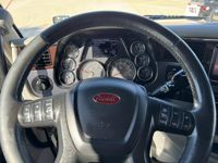 2022 Peterbilt 579