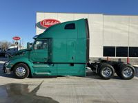 2023 Peterbilt 579