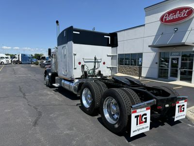 2000 Peterbilt 379