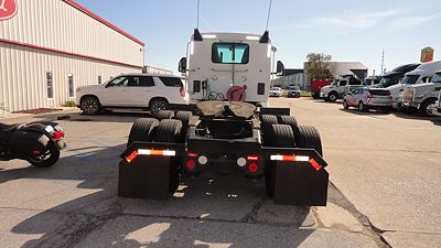 2023 Peterbilt 579