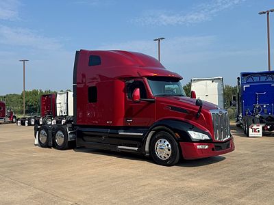 2023 Peterbilt 579