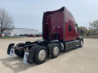 2023 Peterbilt 579