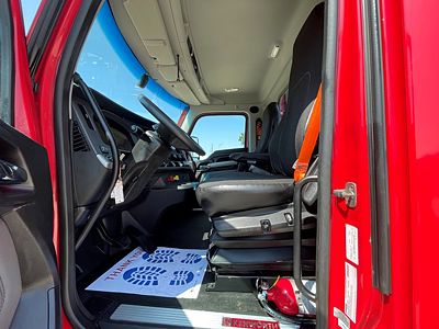 2023 Kenworth T680
