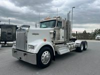 2020 Kenworth W900L