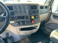 2022 Peterbilt 567