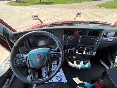 2023 Kenworth T680