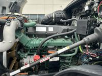 2020 Volvo VNL64T760