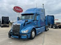 2023 Peterbilt 579