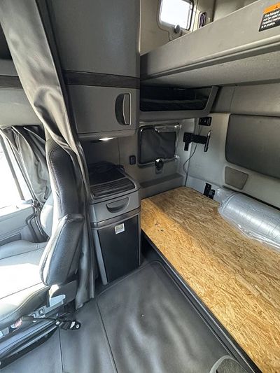 2024 International LT625