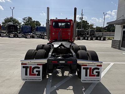 2022 Peterbilt 389
