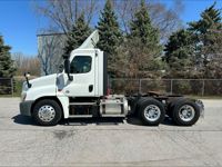 2017 Freightliner CASCADIA 125