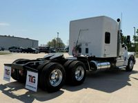2021 Peterbilt 567
