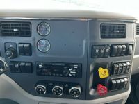 2021 Peterbilt 579
