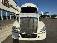 2023 Peterbilt 579